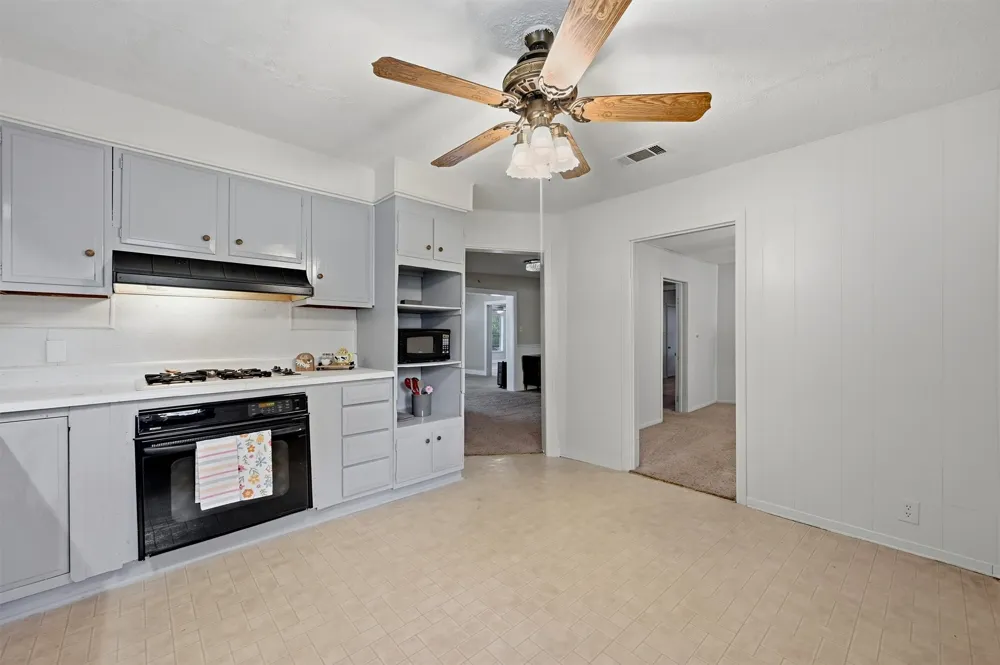 408 E Park Avenue Sherman, TX 75090