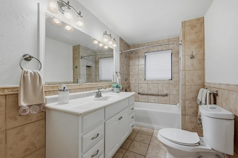 408 E Park Avenue Sherman, TX 75090
