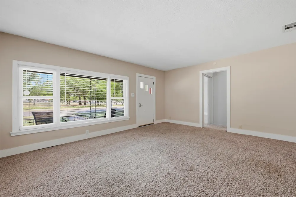 408 E Park Avenue Sherman, TX 75090