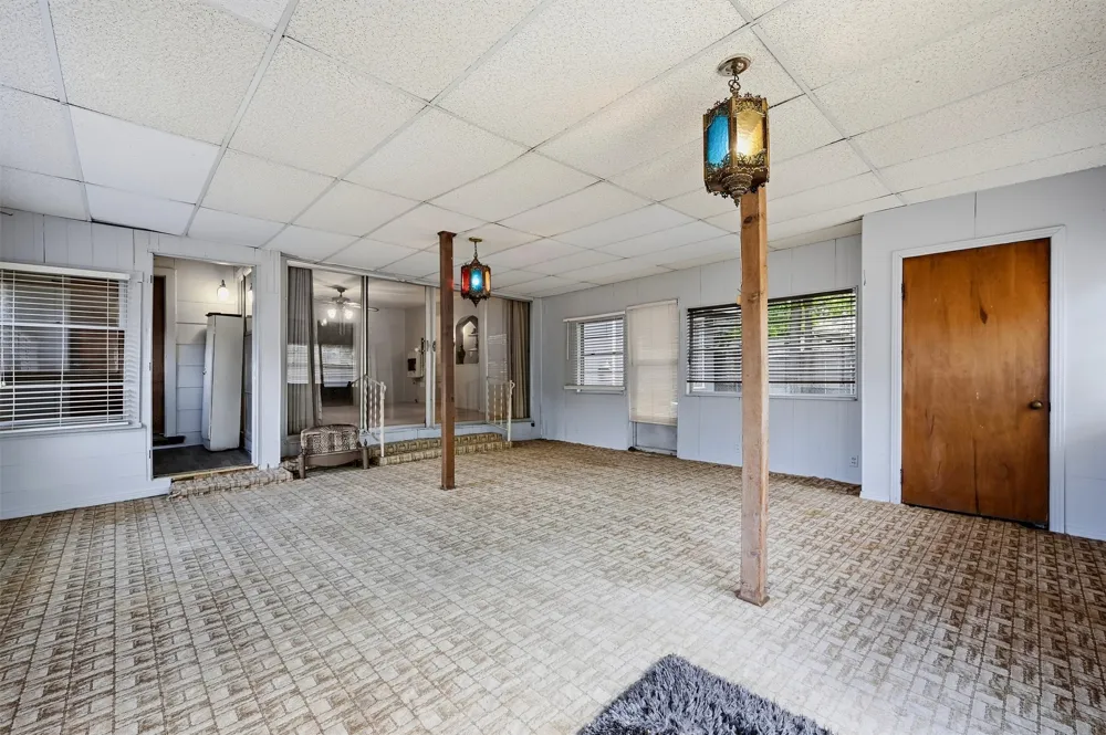 408 E Park Avenue Sherman, TX 75090