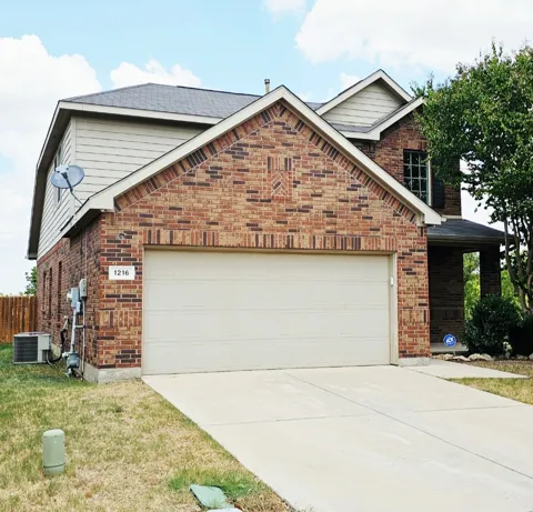 1216 Artesia Drive