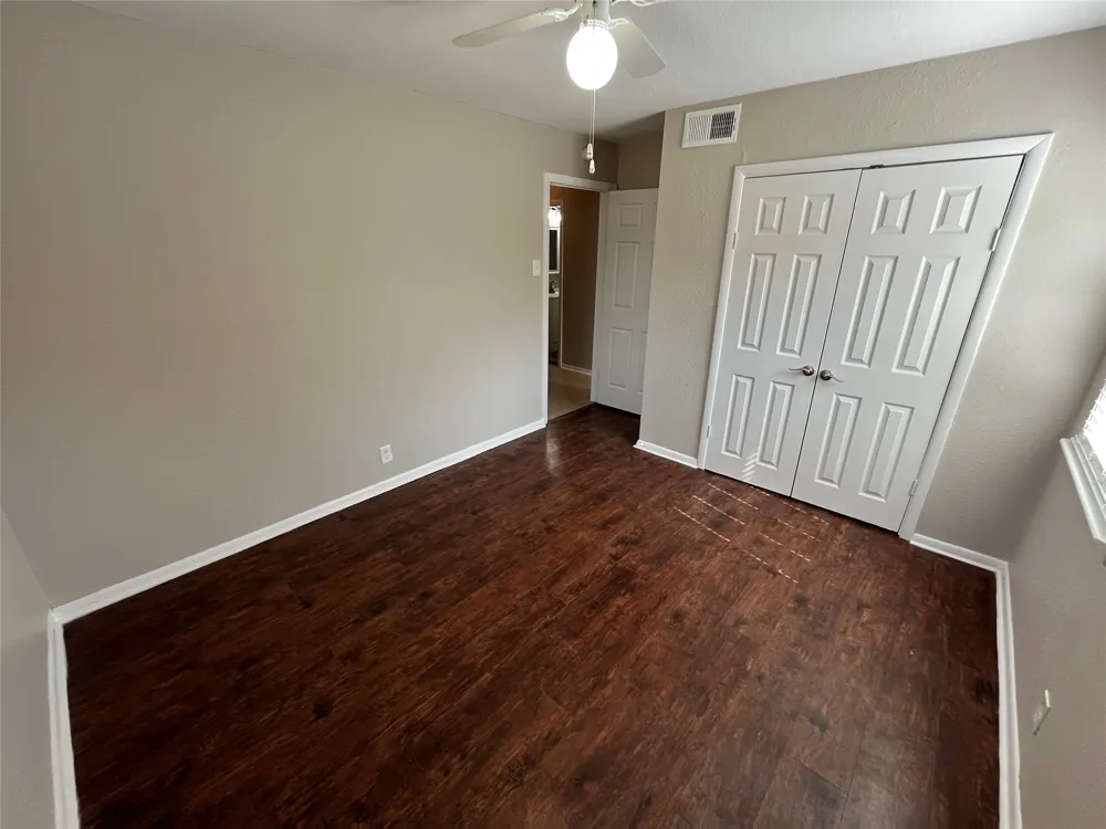 317 E Ridgewood Drive Garland, TX 75041
