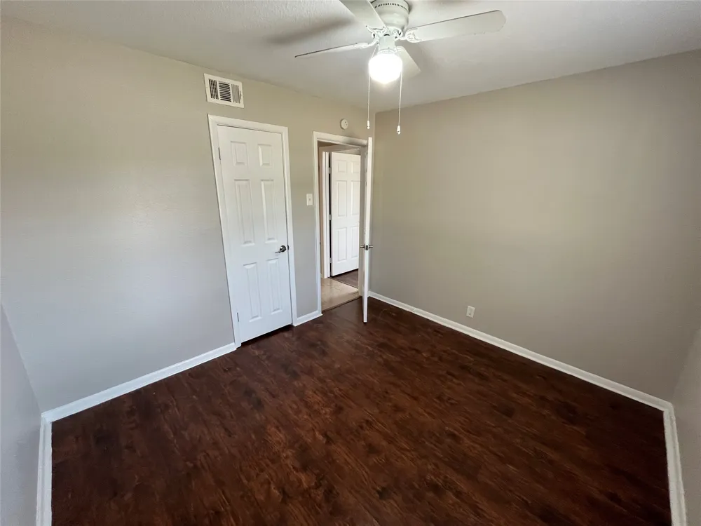 317 E Ridgewood Drive Garland, TX 75041