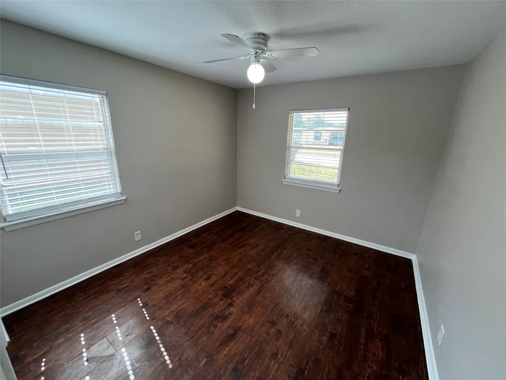 317 E Ridgewood Drive Garland, TX 75041
