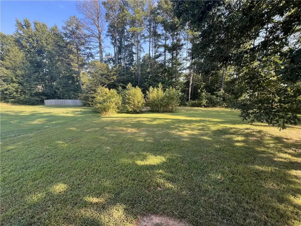 136 Eagles Nest Circle Carrollton, GA 30116