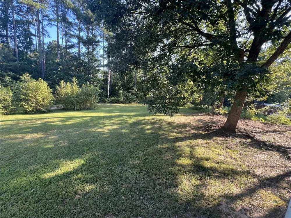 136 Eagles Nest Circle Carrollton, GA 30116
