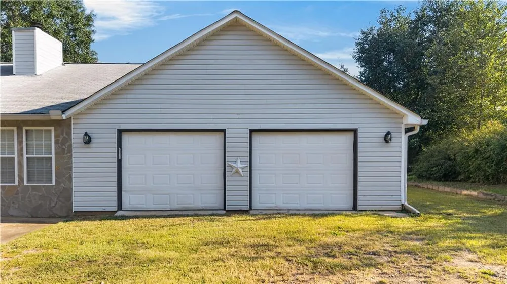 755 Peeksville Road Locust Grove, GA 30248