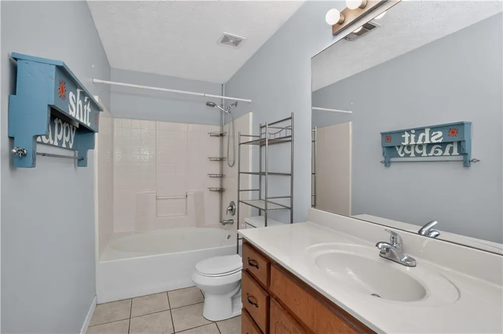 755 Peeksville Road Locust Grove, GA 30248
