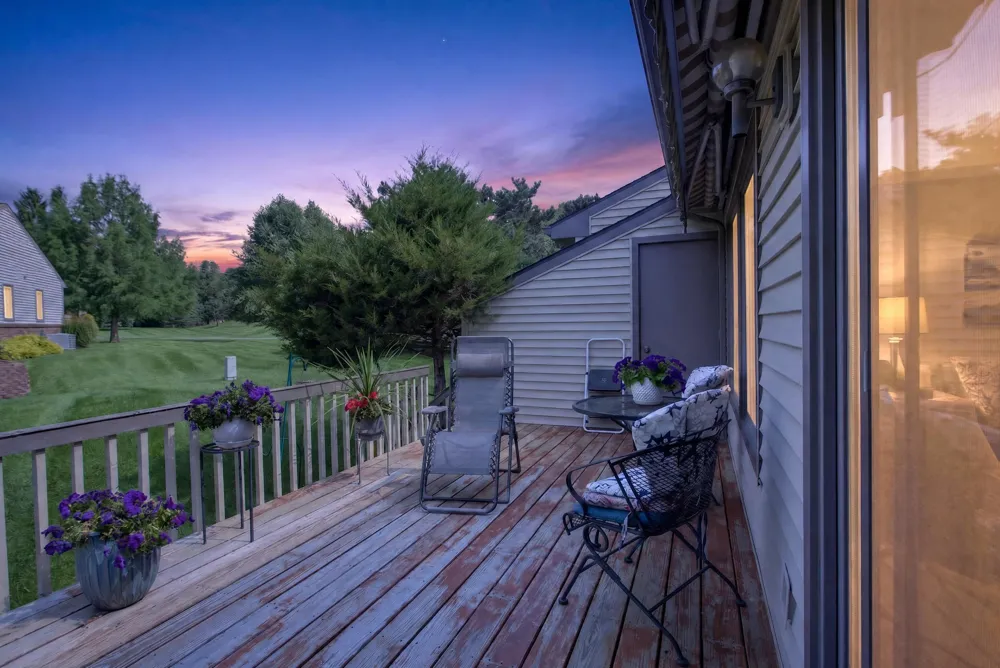2880 S Wood Dale Drive Jackson, MI 49203