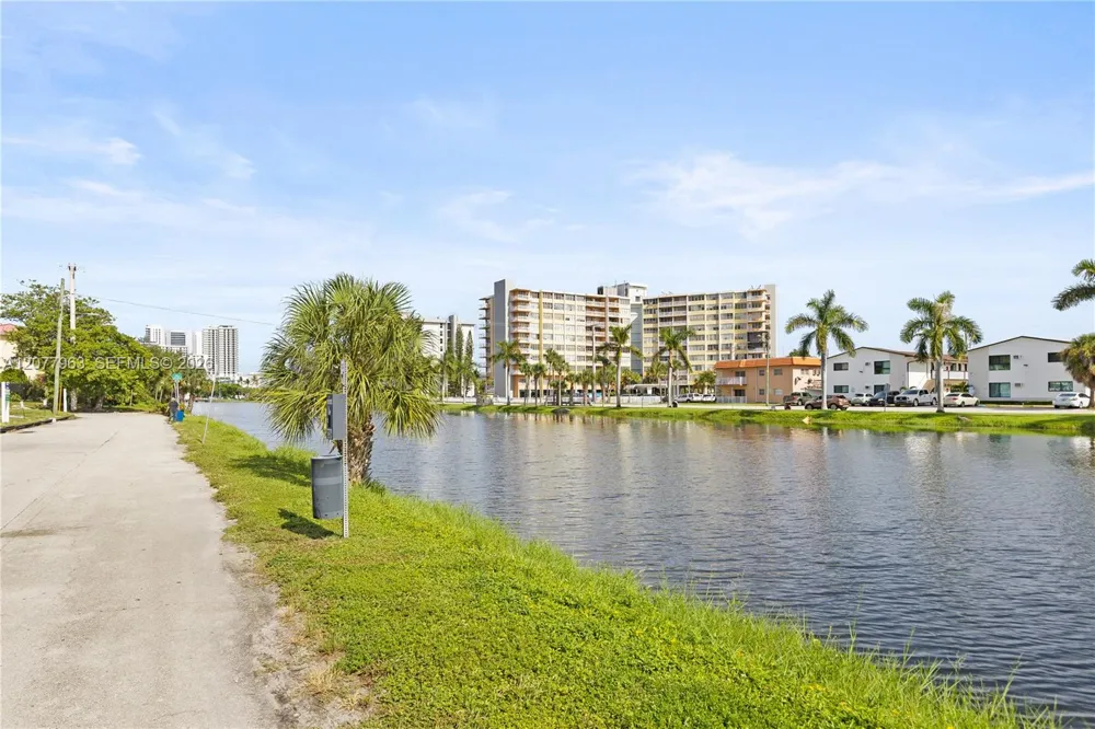 1979 Glades Dr #1 North Miami Beach, FL 33162