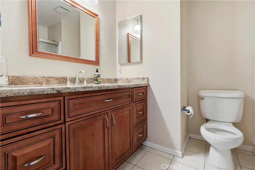 11477 Benton Loma Linda, CA 92354
