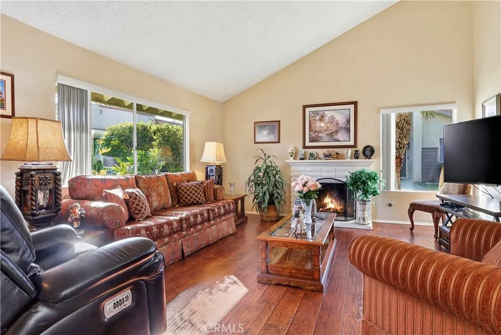 11477 Benton Loma Linda, CA 92354
