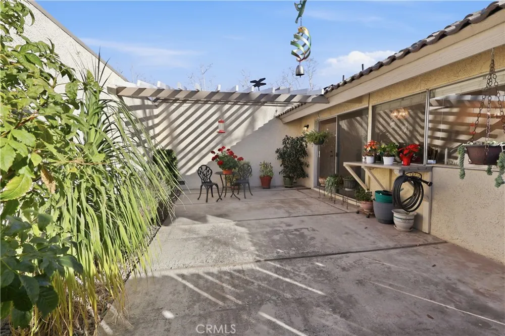 11477 Benton Loma Linda, CA 92354