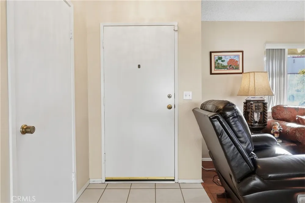 11477 Benton Loma Linda, CA 92354