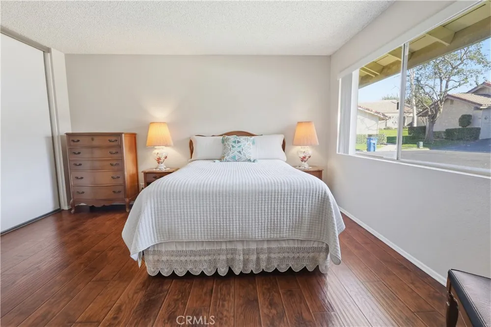 11477 Benton Loma Linda, CA 92354