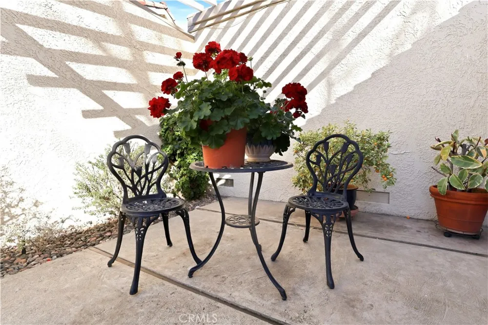 11477 Benton Loma Linda, CA 92354