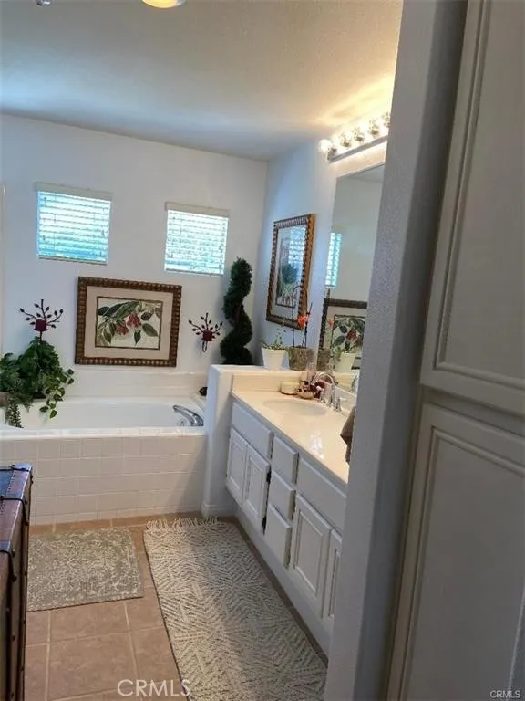 116 Mira Mesa Rancho Santa Margarita, CA 92688