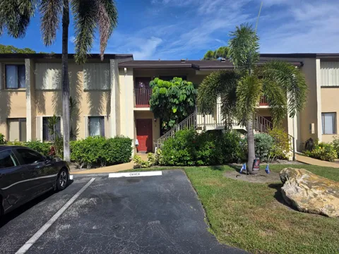 190 SE 7TH STREET #103