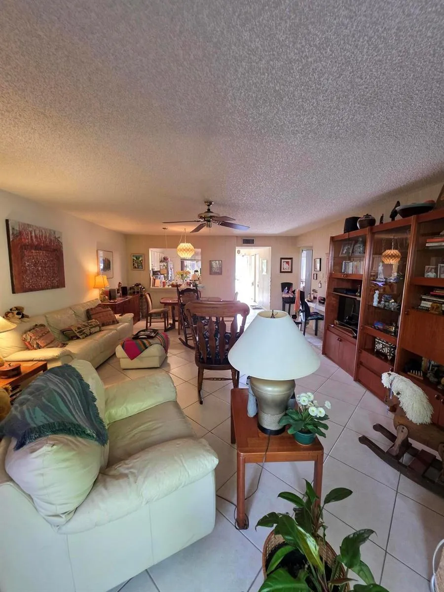 190 SE 7TH STREET #103 Deerfield Beach, FL 33441