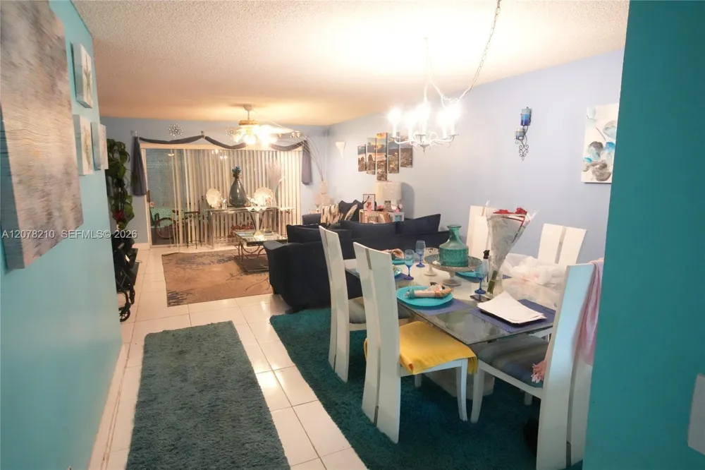 3774 Inverrary Blvd #101P Lauderhill, FL 33319