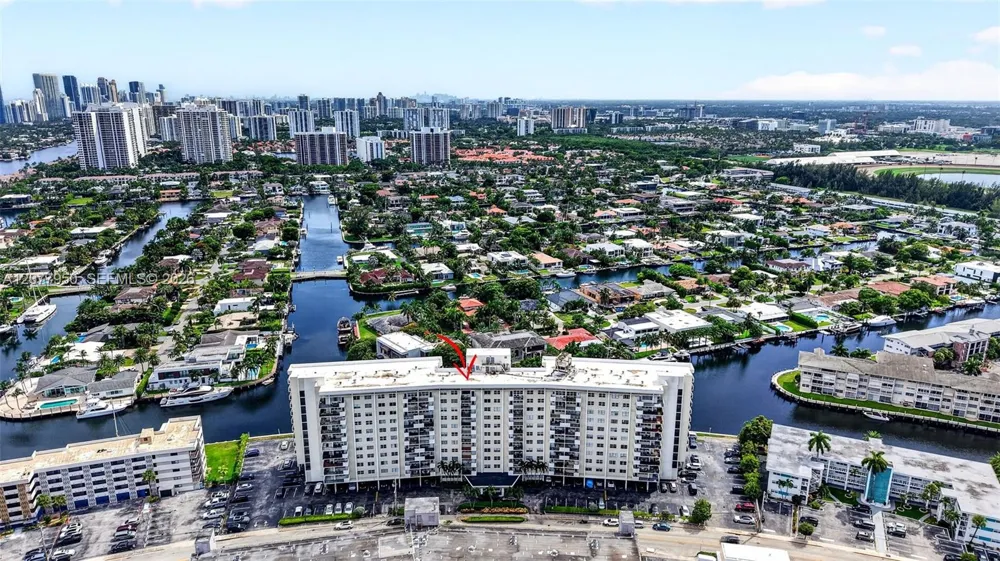 401 Golden Isles Dr #708 Hallandale Beach, FL 33009