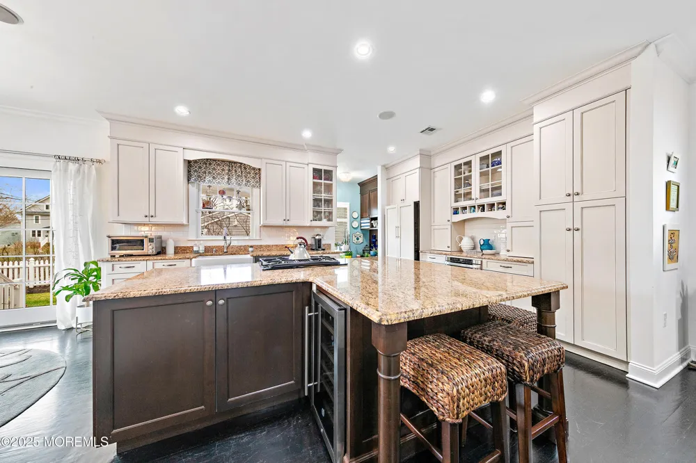 281 Cedar Avenue Manasquan, NJ 08736