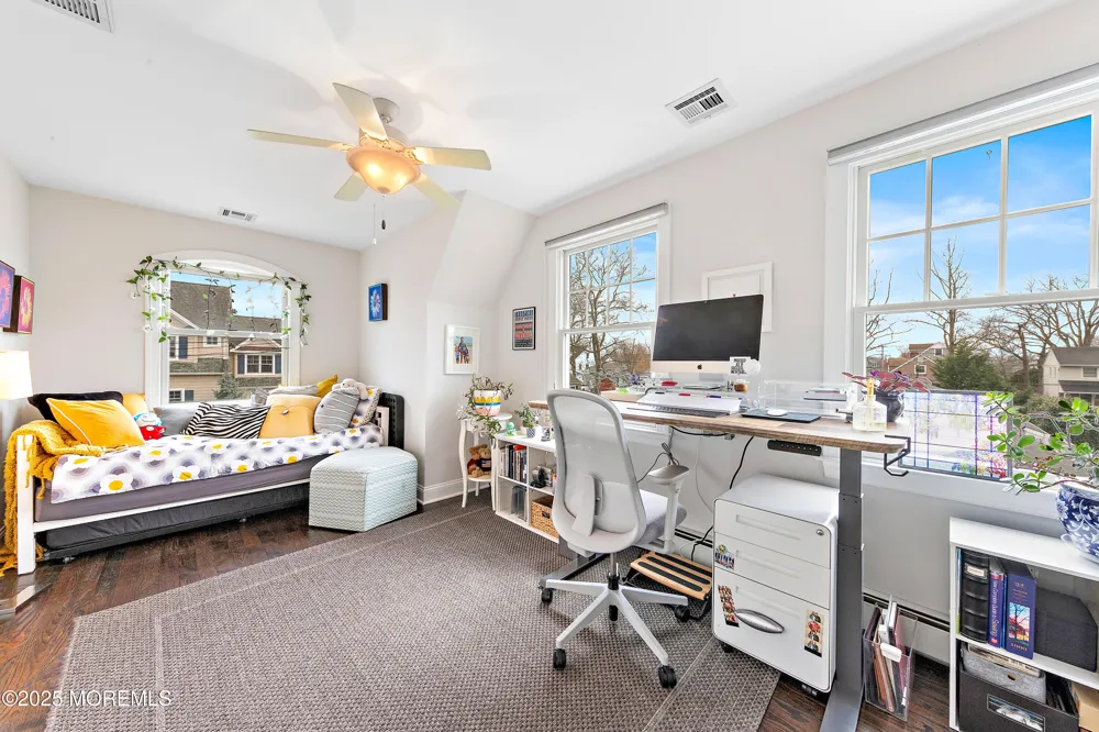 281 Cedar Avenue Manasquan, NJ 08736