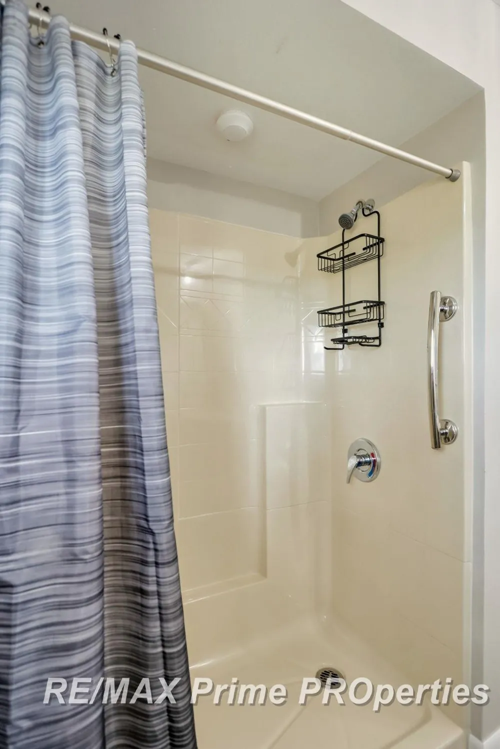 997 E Warner Road Hampton Charter Township, MI 48732