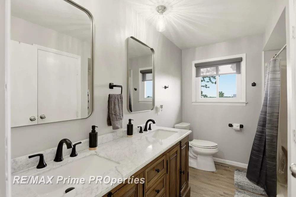 997 E Warner Road Hampton Charter Township, MI 48732