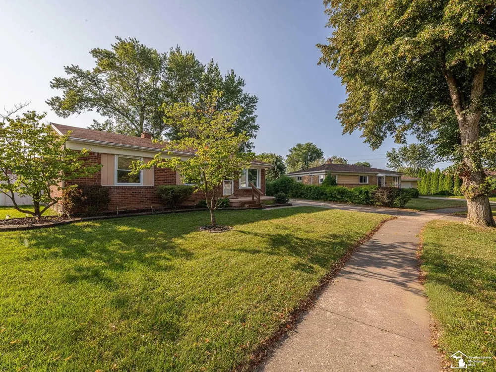 146 Theodore Drive Monroe City, MI 48162