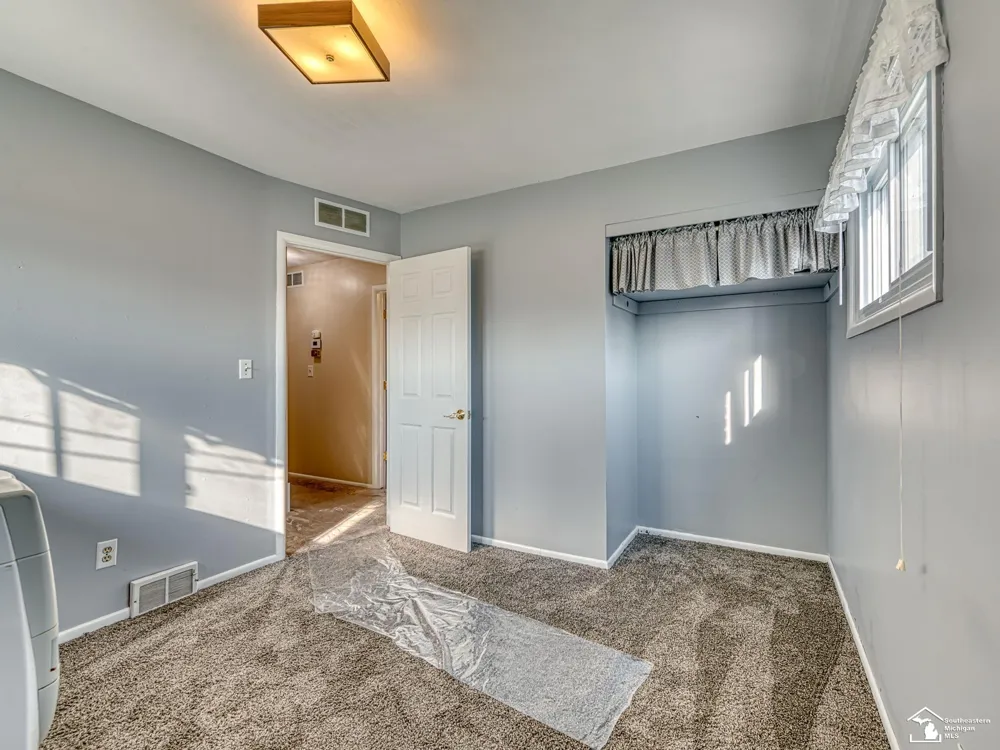 146 Theodore Drive Monroe City, MI 48162