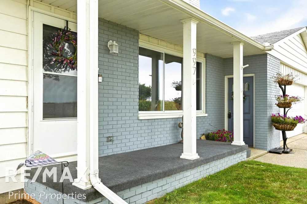 997 E Warner Road Hampton Charter Township, MI 48732