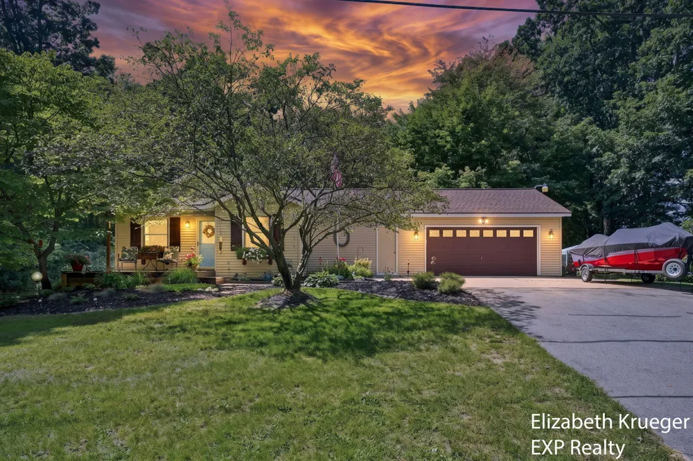 12389 112th Avenue Robinson Township, MI 49417