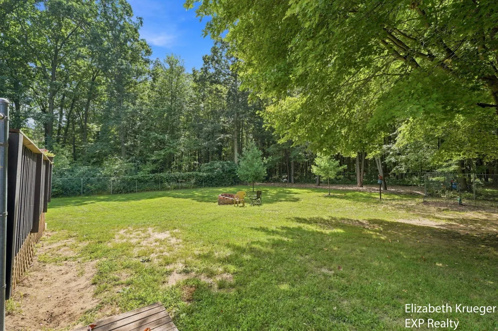12389 112th Avenue Robinson Township, MI 49417