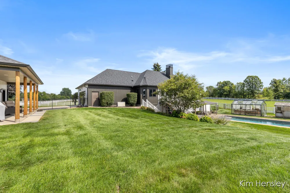 8769 E Paris Avenue SE Gaines Charter Township, MI 49316