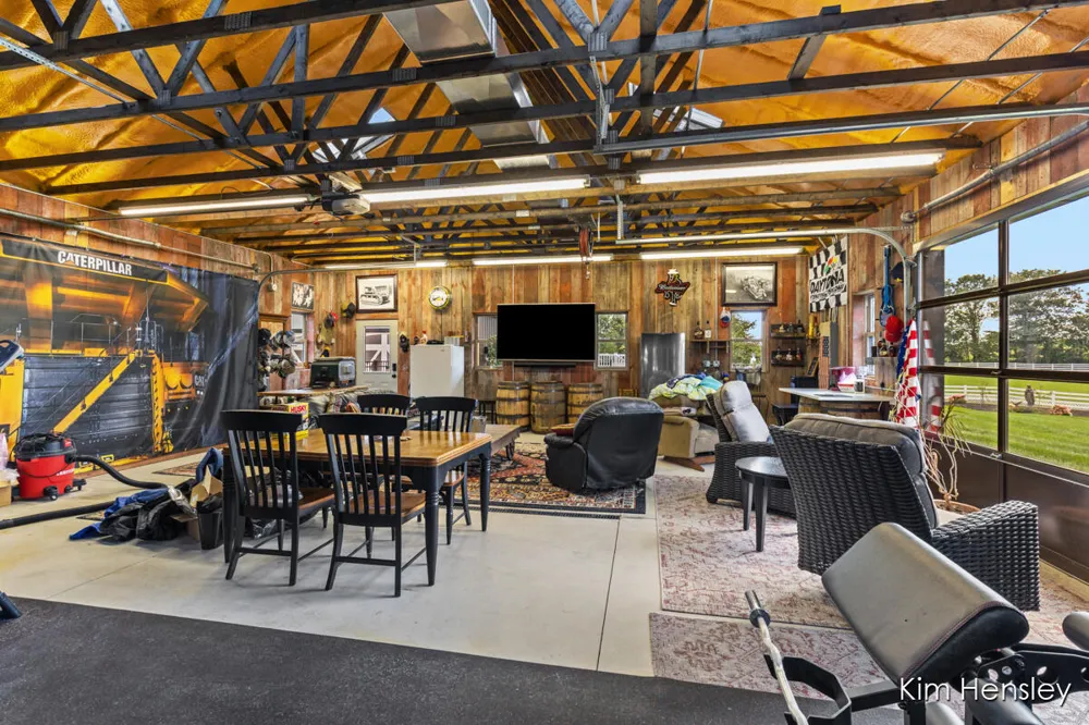 8769 E Paris Avenue SE Gaines Charter Township, MI 49316