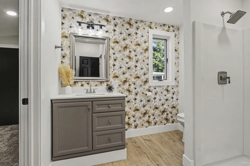 105 W Telegraph Dowagiac City, MI 49047