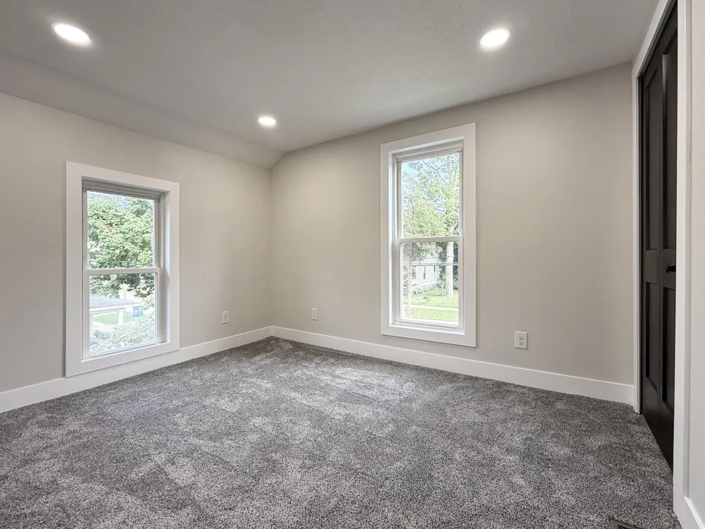 105 W Telegraph Dowagiac City, MI 49047