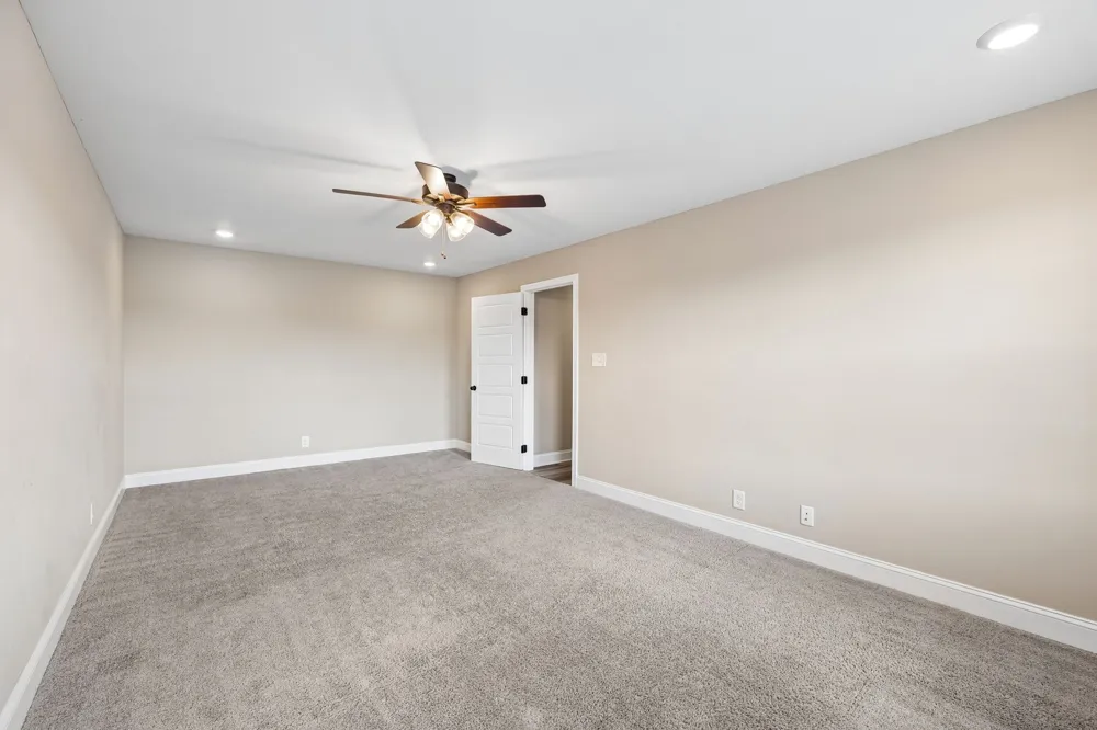 429 Crestwicke Ct Clarksville, TN 37043