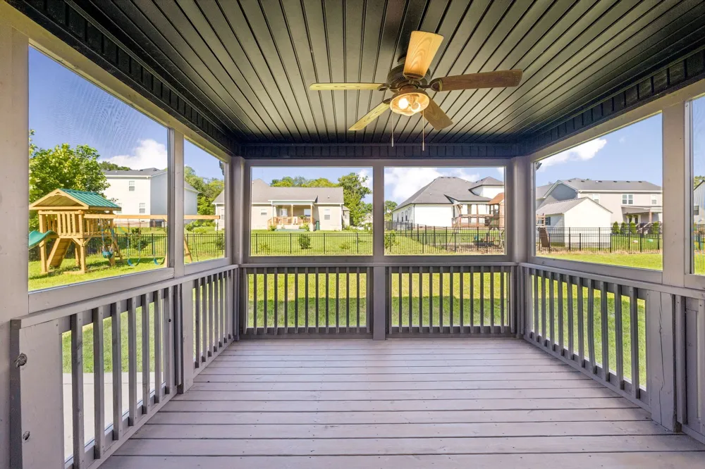 429 Crestwicke Ct Clarksville, TN 37043