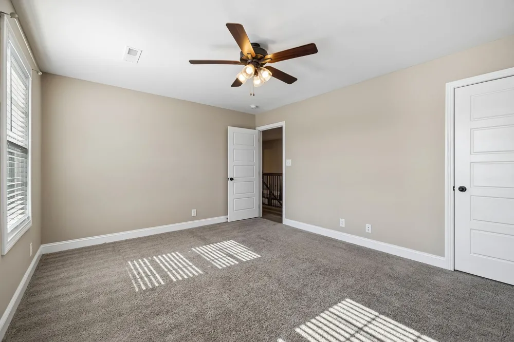 429 Crestwicke Ct Clarksville, TN 37043