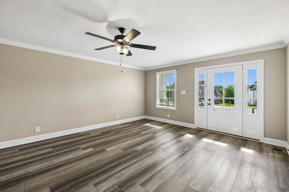 429 Crestwicke Ct Clarksville, TN 37043