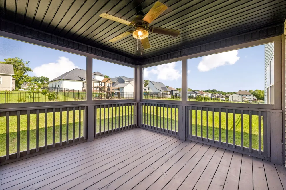 429 Crestwicke Ct Clarksville, TN 37043