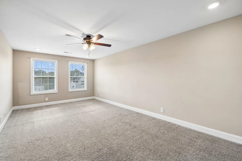 429 Crestwicke Ct Clarksville, TN 37043