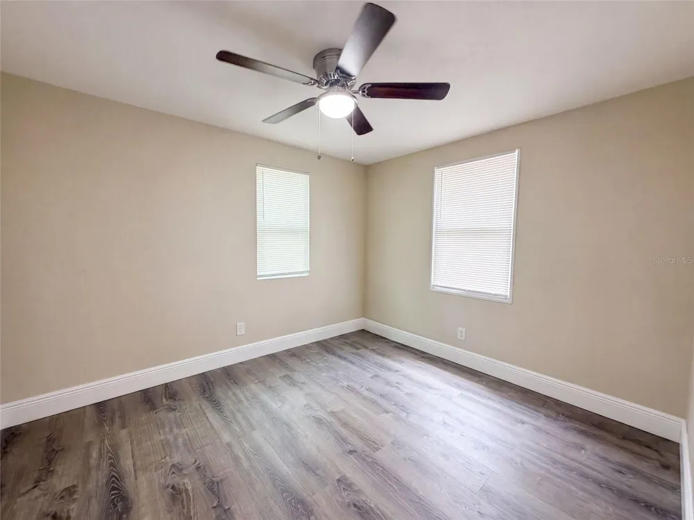8103 18TH STREET Tampa, FL 33604