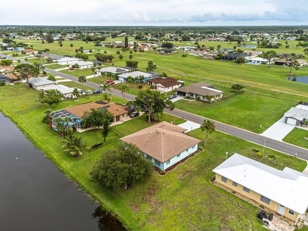 199 CADDY ROAD Rotonda West, FL 33947
