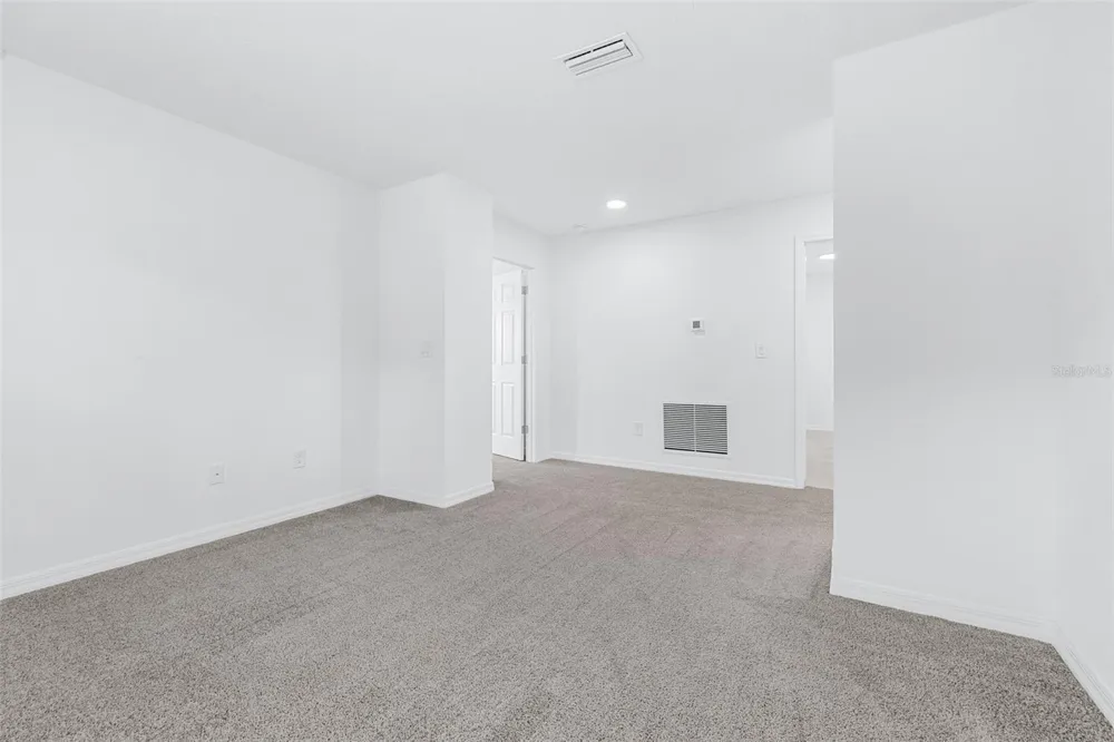 5246 CURRANT STREET Lakeland, FL 33811