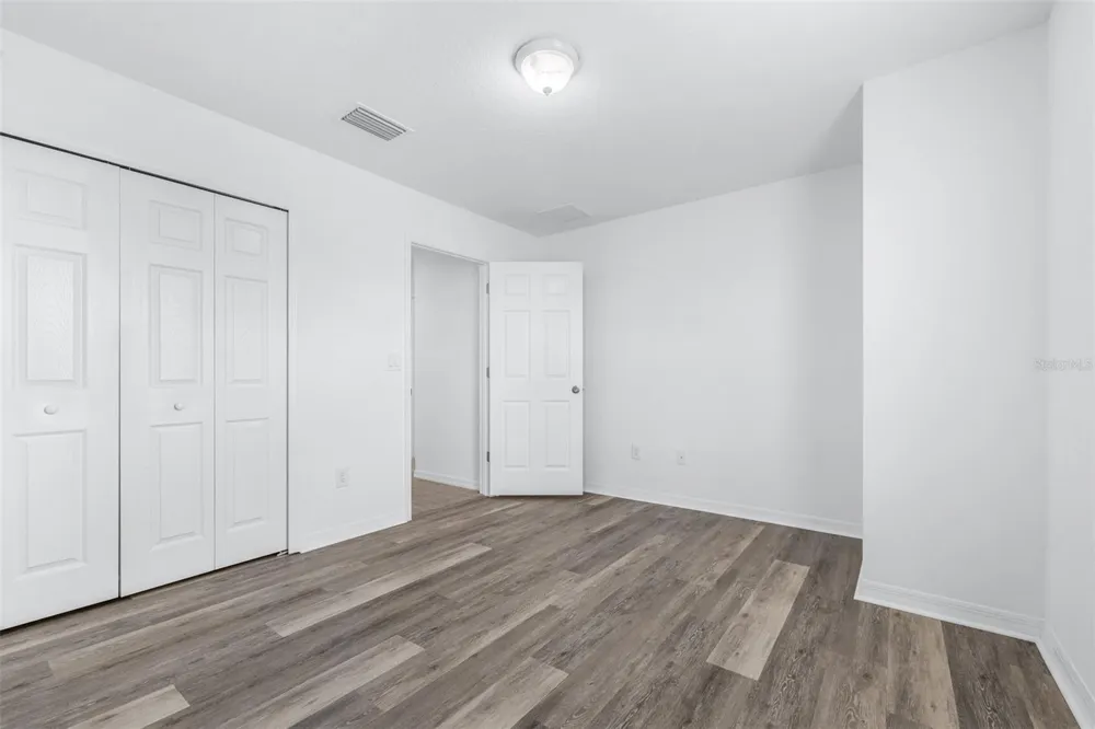 5246 CURRANT STREET Lakeland, FL 33811