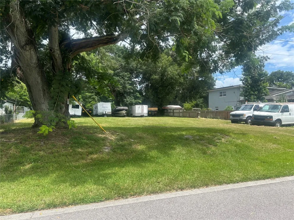 129 GOLDWYN AVENUE Orlando, FL 32805