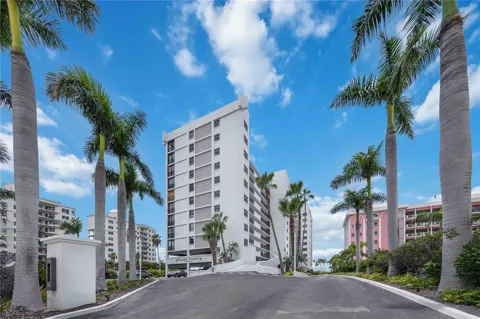 11 SUNSET DRIVE #505